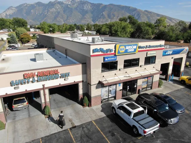 McNeil's Auto Care Sandy, view 2